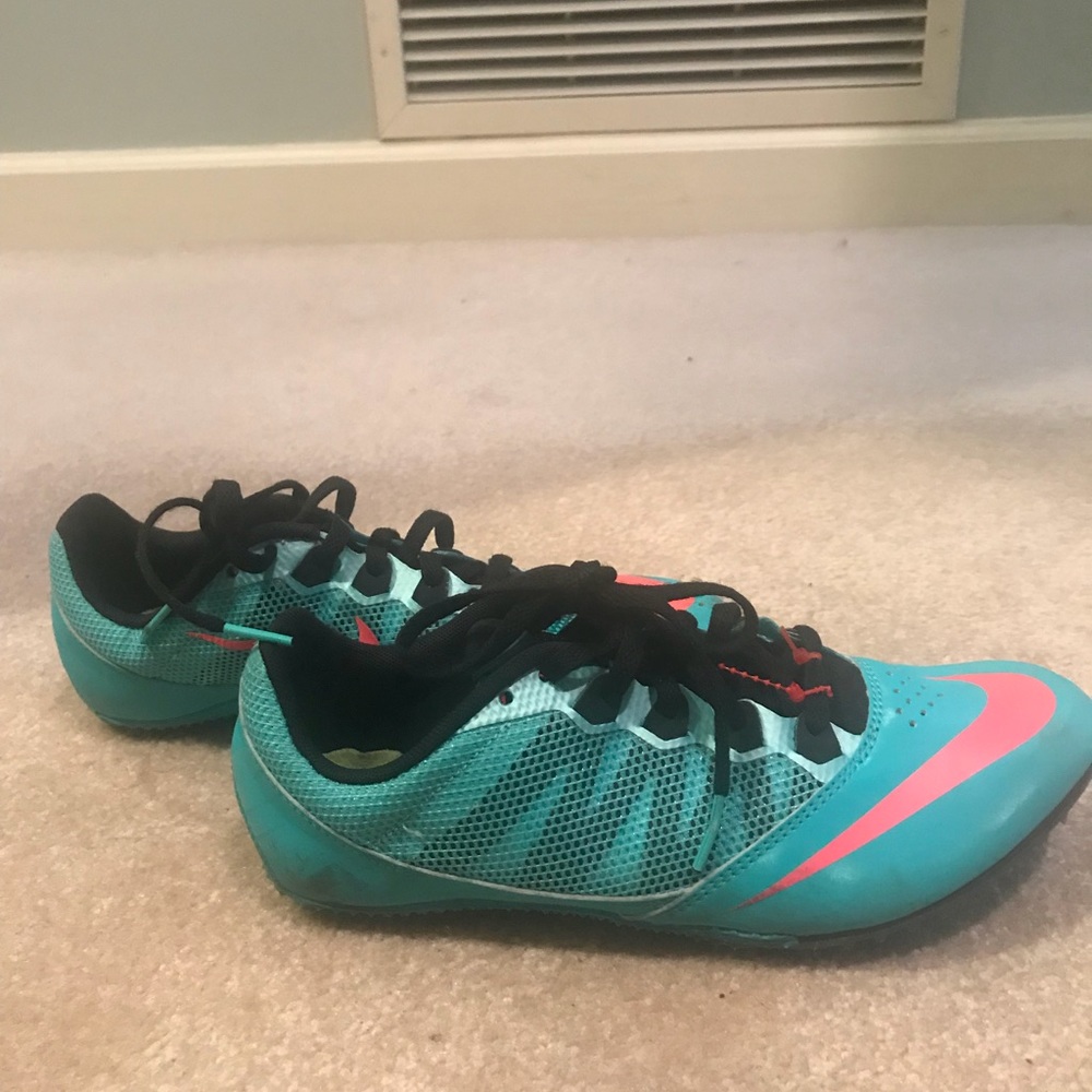 Track spikes (sprint)